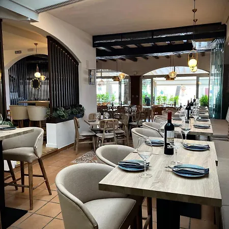 Marissal By Dorobe בית הארחה