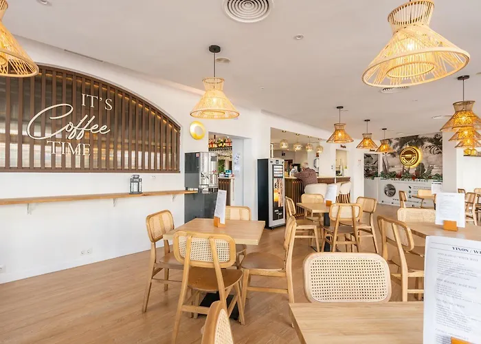 Marissal By Dorobe Nerja